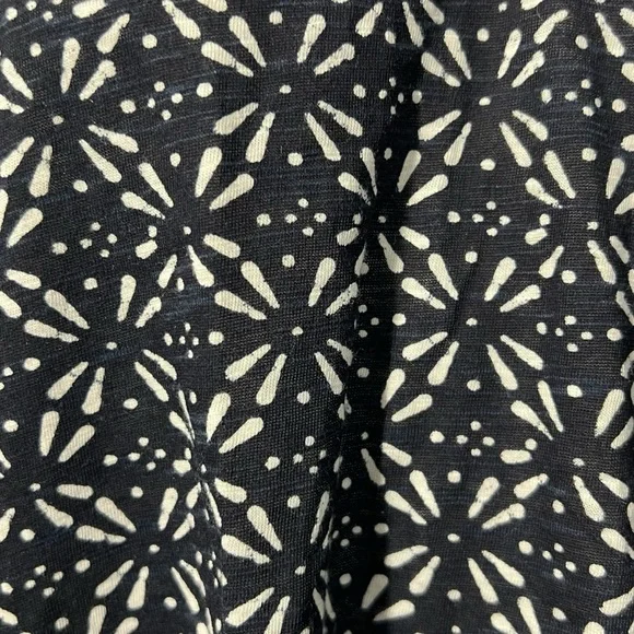 Lucky Brand - Womens Navy Blue Sheer Ruffle Sleeve Top Sz. MD - Picture 3 of 11